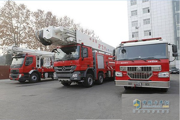 三門峽購置的三輛消防車
