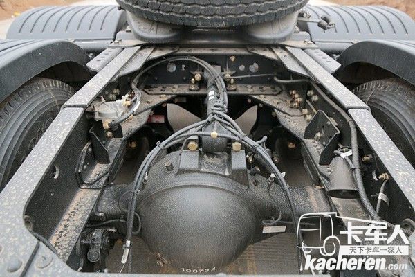 一體化設計使得后橋整體降低138Kg的重量