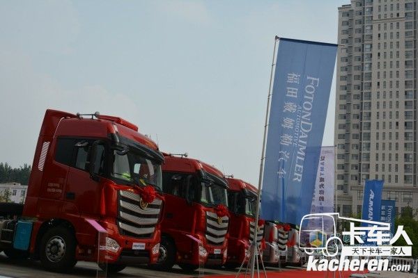 歐曼EST-A自動(dòng)擋超級(jí)重卡