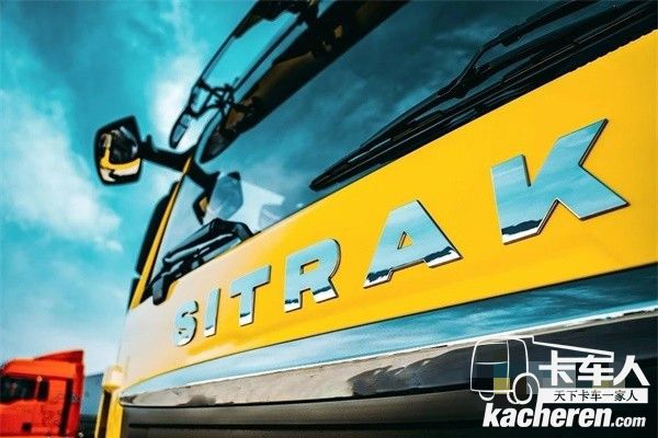  中國首款智能卡車  汕德卡汕德卡