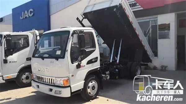 江淮D6176 自卸車輕巧靈活