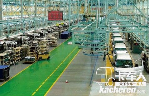 三基地先進整潔的總裝裝配線