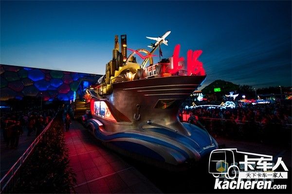 上汽紅巖彩車品質過硬、動力強勁