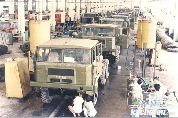 紅巖CQ260、紅巖CQ261等車型