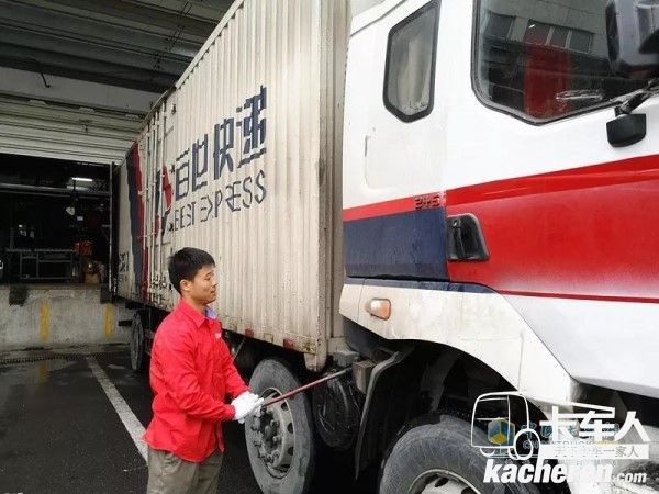 百世國內一線快遞企業與康明斯展開合作