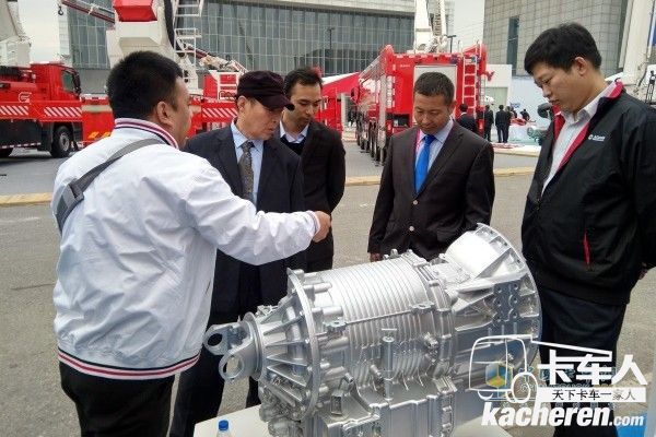 艾里遜攜3000系列6速AT自動變速箱運行效率高