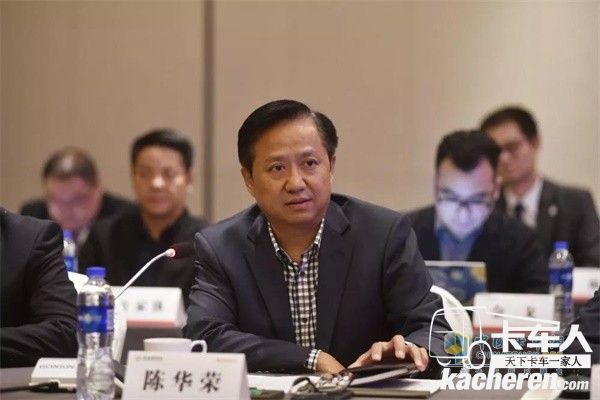 湖北省商務(wù)廳副廳長(zhǎng)陳華榮表示：“希望在鄂企業(yè)要保持清醒看形勢(shì)、堅(jiān)定信心謀共贏、持之以恒抓落實(shí)，以此為契機(jī)，建立裝備制造央企和建筑央企的聯(lián)系，搭建省內(nèi)企業(yè)“走出去”優(yōu)勢(shì)互補(bǔ)合作平臺(tái)，繼續(xù)加強(qiáng)交流，爭(zhēng)取落實(shí)更多實(shí)質(zhì)性合作。互利共贏、相互照亮，切實(shí)推動(dòng)湖北省外經(jīng)外貿(mào)融合發(fā)展取得新成效，為“一帶一路”走深走實(shí)作出更多貢獻(xiàn)。”