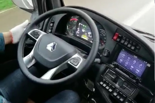 駕駛員完全可以實現零操作