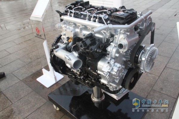 NISSSAN ZD30D16-6N國六發動機