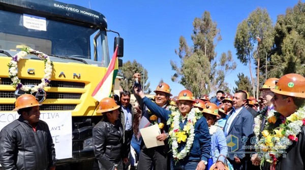 上汽紅巖 紅巖杰獅 牽引車