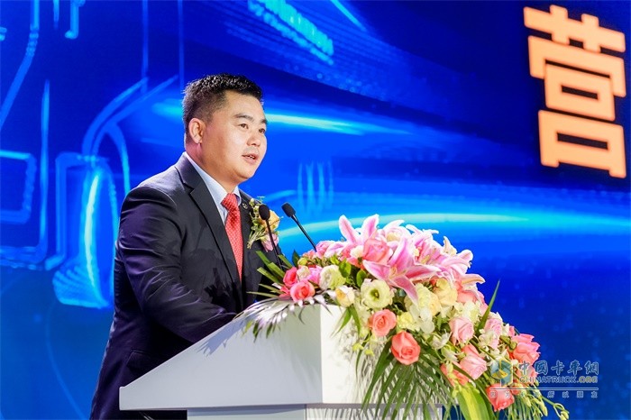 上汽紅巖副總經理、營銷公司總經理楊培強