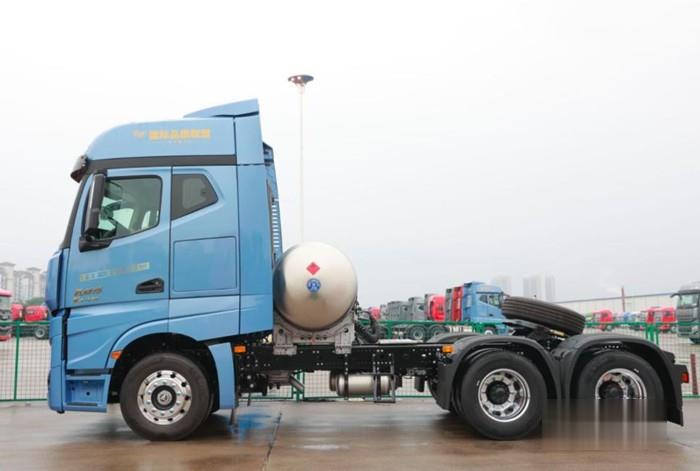 江淮跨越K7&nbsp;530+大馬力天然氣自動擋牽引車