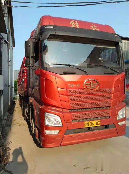 一汽解放青汽 牽引車