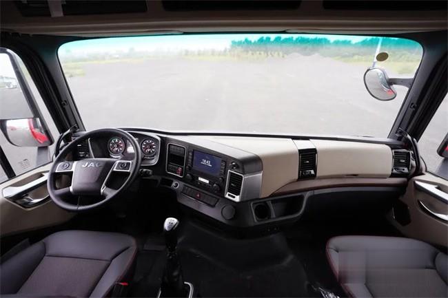 江淮格爾發(fā)  牽引車(chē)