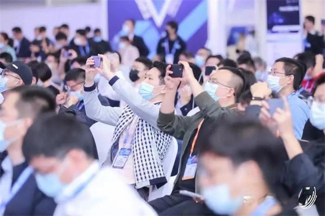 中航鋰電  不起火電池