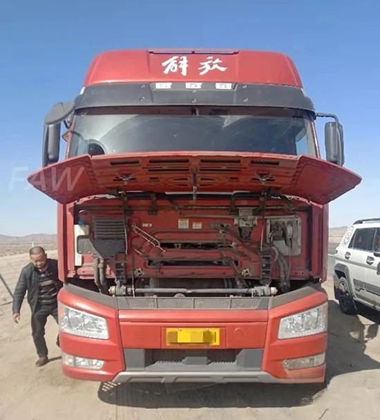 疫情當(dāng)前哈密隆祥跨區(qū)救援 不計(jì)得失詮釋解放卡車(chē)感動(dòng)服務(wù)