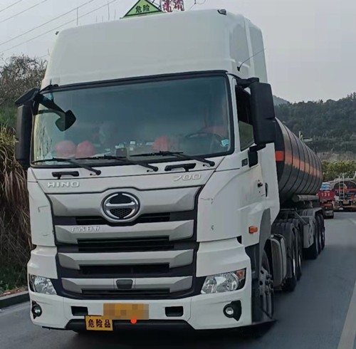 廣汽日野700危險品運輸車