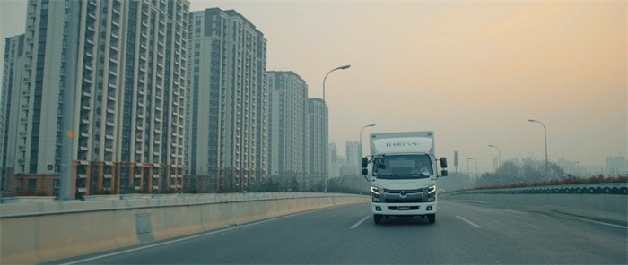 飛碟奧馳V3乘風版