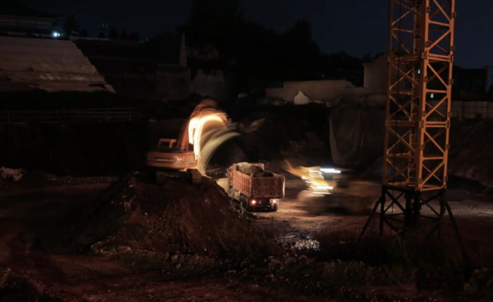 上柴 上汽V13L 發動機