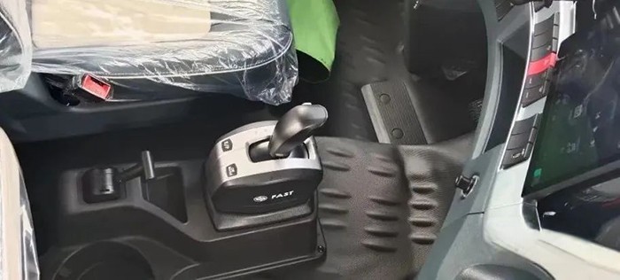 法士特傳動系統,變速箱