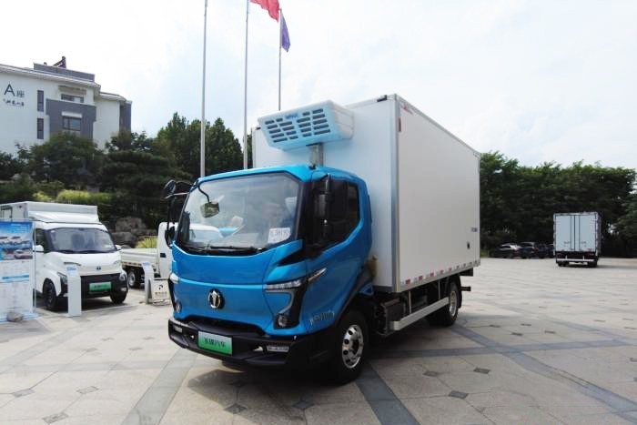 綜合續航里程達到1300Km  飛碟混動HW5全國首發