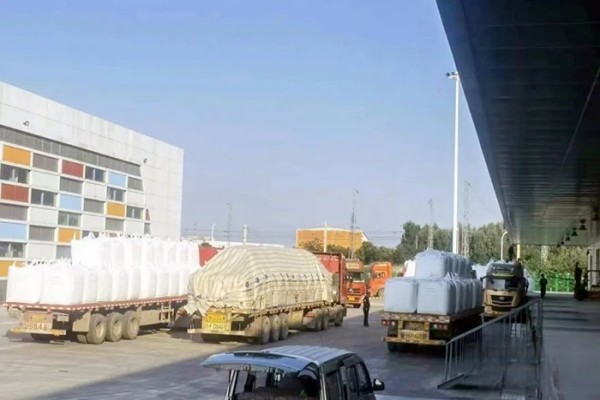 美豐加藍(lán),車用尿素