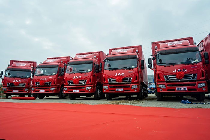 20臺江淮1卡正式交付安徽省交運集團