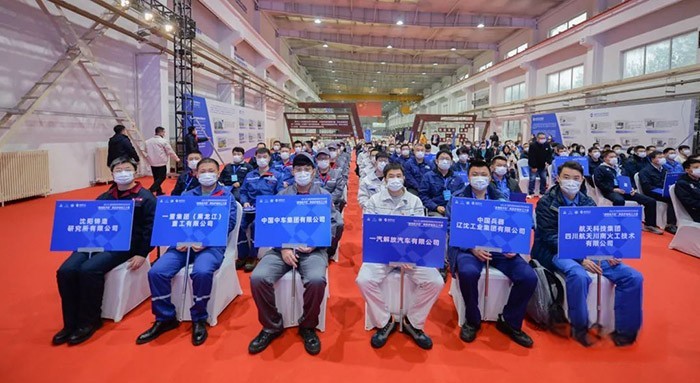 解放動力,發動機