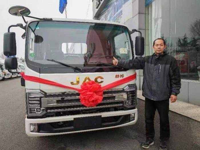 開門紅后再掀熱潮！首期江淮1卡超級會員日豪取“開門紅”