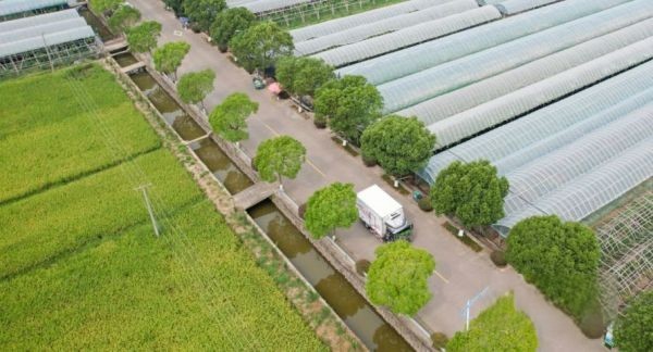 東風汽車股份簽約500臺冷藏車