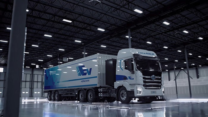 助力行業(yè)綠色高效發(fā)展，上汽紅巖榮獲“值得用戶信賴高效運輸新能源重卡”獎