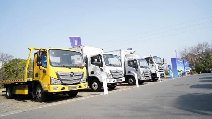 作為高端中輕卡行業領導者，歐航歐馬可持續推動科技創新及先行科技應用，并立足專用車作業場景、作業工況的需求，踐行“行業深度定制”的理念，不僅實現產品性能與運營價值的不斷躍升，更構建了全新的專用車產品解決方案。