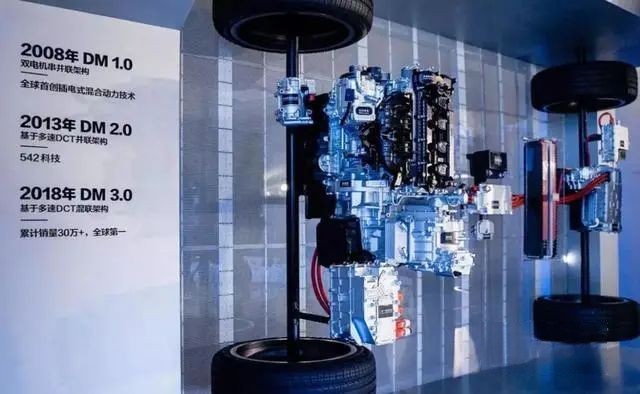 為什么說卡車司機更適合買混動卡車?飛碟HW5給你答案