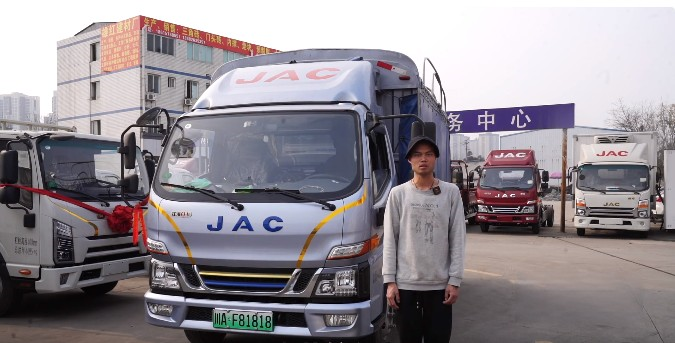 混動1號·駿鈴聚寶盆城內(nèi)城際暢通無憂,為成都涂老板創(chuàng)造更多價值!