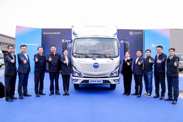 新能源輕卡戰火“燃”到混動領域!歐馬可為何能快人一步?