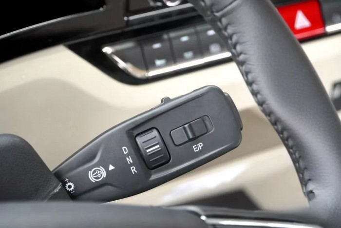 贏動AMT再添新成員 三一重卡新朱宏旗艦版來了