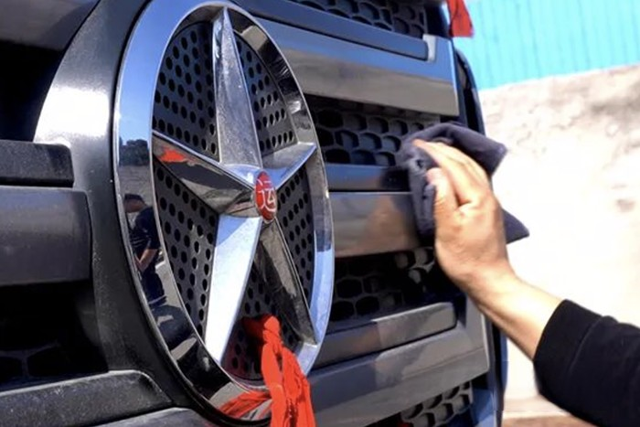 從邂逅到情緣，樊凱旋與大運重卡一路相伴