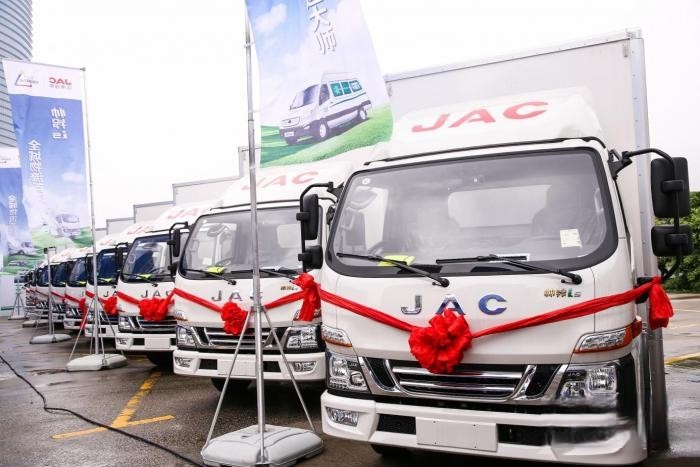 江淮汽車：純電混動(dòng)換電齊發(fā)，江淮1卡全面領(lǐng)跑新能源商用車