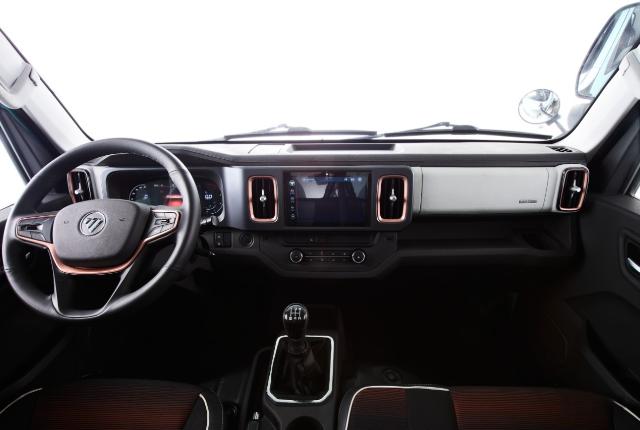 開著奧鈴M卡房車出發(fā),享受美好Vanlife