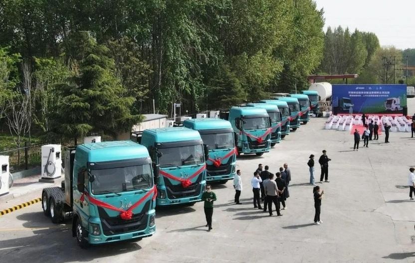 進入2023年,如果科技旗下長征汽車新能源重卡先后在唐山、保定、天津、成都、青島等地批量交付,實現開門紅。