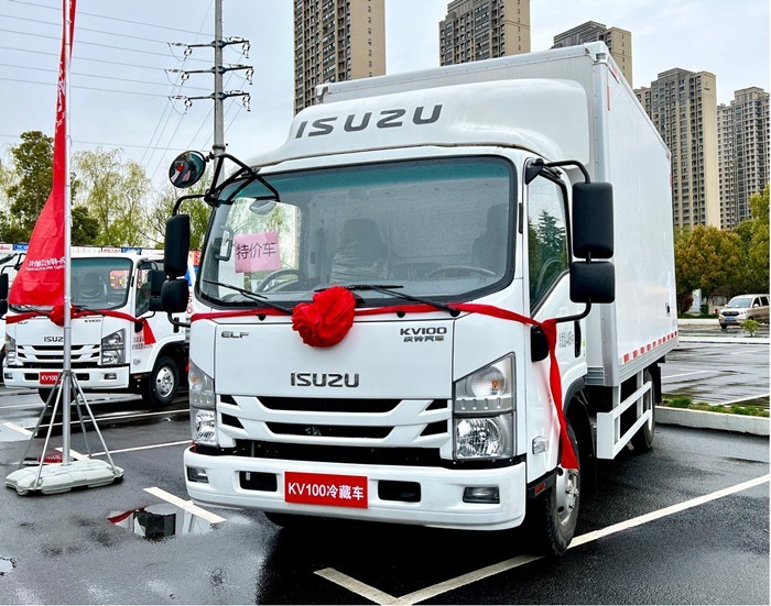 慶鈴五十鈴2023款ELF輕卡