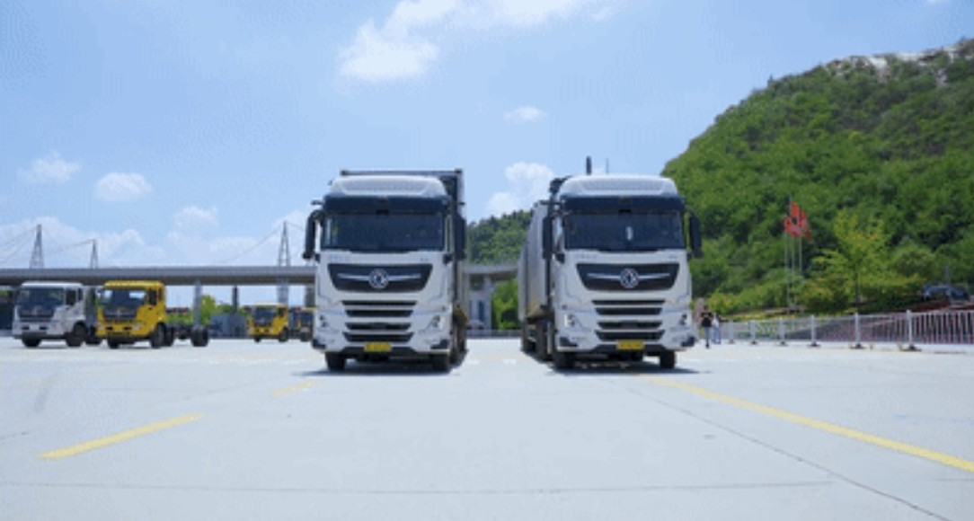 東風天龍KX自動駕駛客戶體驗日襄陽站圓滿結束