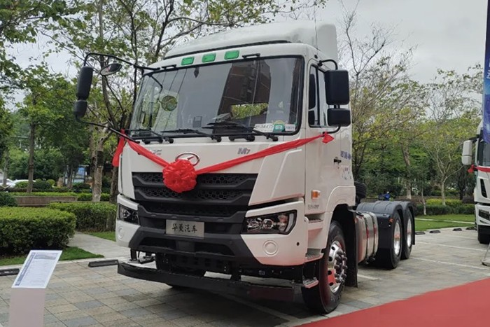 吳小青:買重卡我只認華菱重卡