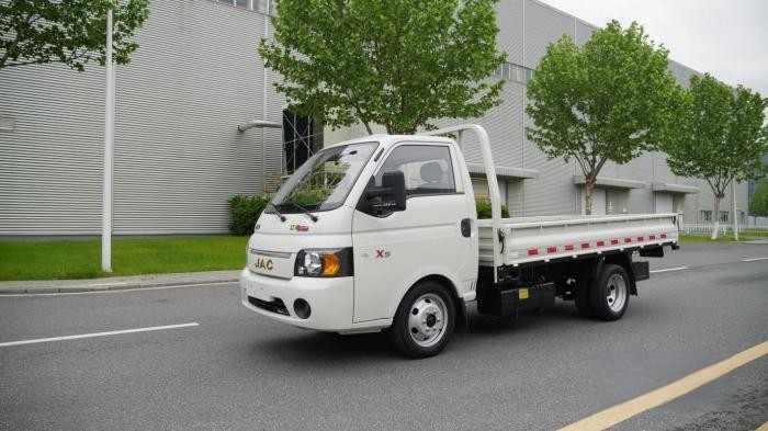 女性福音 小巧靈活的江淮1卡愷達X5出高端自動擋啦!