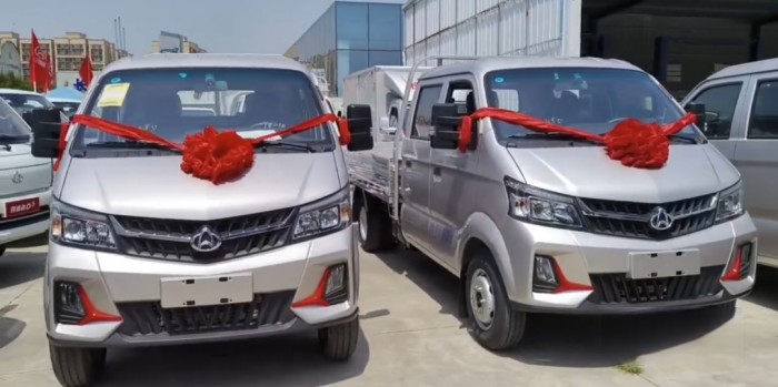 人氣火爆,持續熱銷!長安跨越王X7強勢引爆高端小輕卡市場!