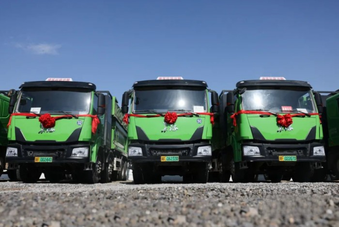 助力保定城建零碳運輸，長征純電渣土車批量交付