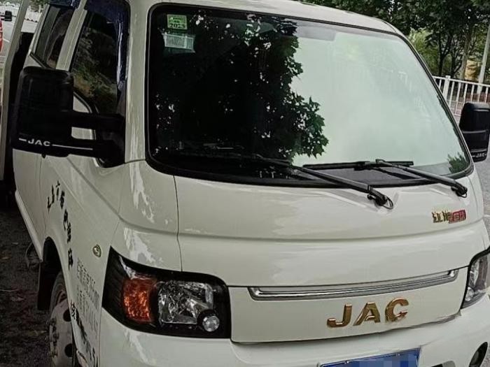 啤酒熱銷,超市老板開江淮1卡愷達化身“外賣員”!