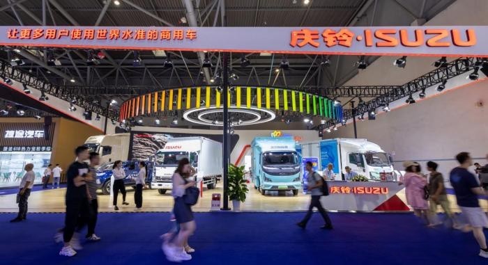 綠擎智享 鈴創未來！慶鈴五十鈴多款精品車型亮相第二十五屆重慶車展