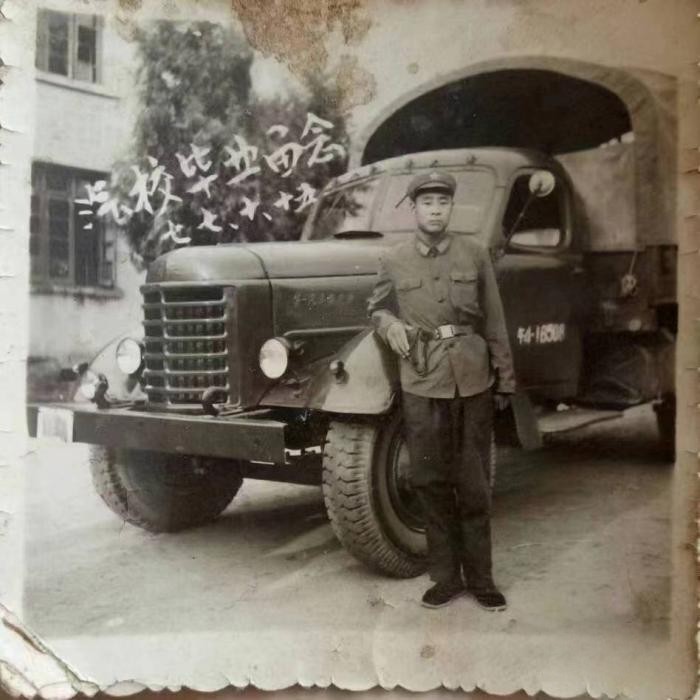 “老爺車天鷹”:修復老解放卡車 續寫解放情懷