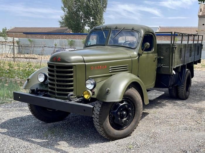 “老爺車天鷹”:修復老解放卡車 續寫解放情懷